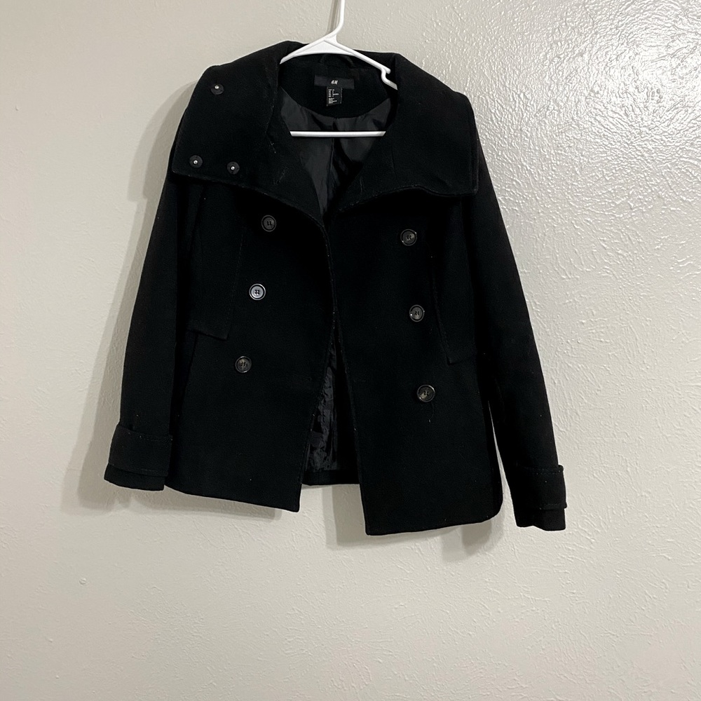 🖤 Black trench coat